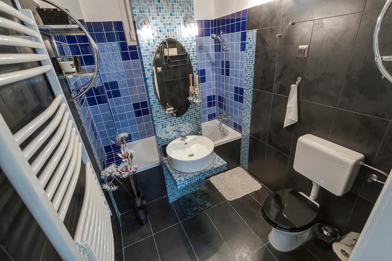 Sweet Dreams At King Street Gold Apartment Budapest